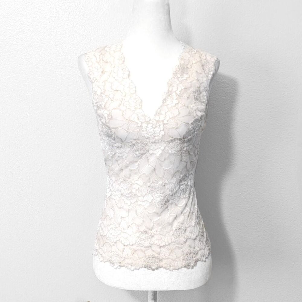 Josie Natorie White & Gold Floral Rose Parfait Lace Tank Top | Size L